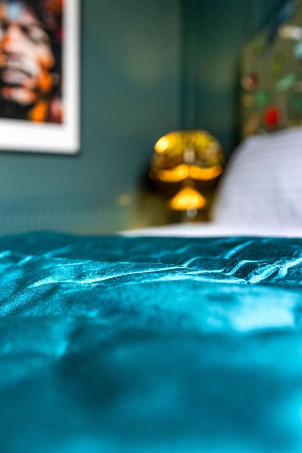 Hestia House Hotel Лъндъндери Екстериор снимка